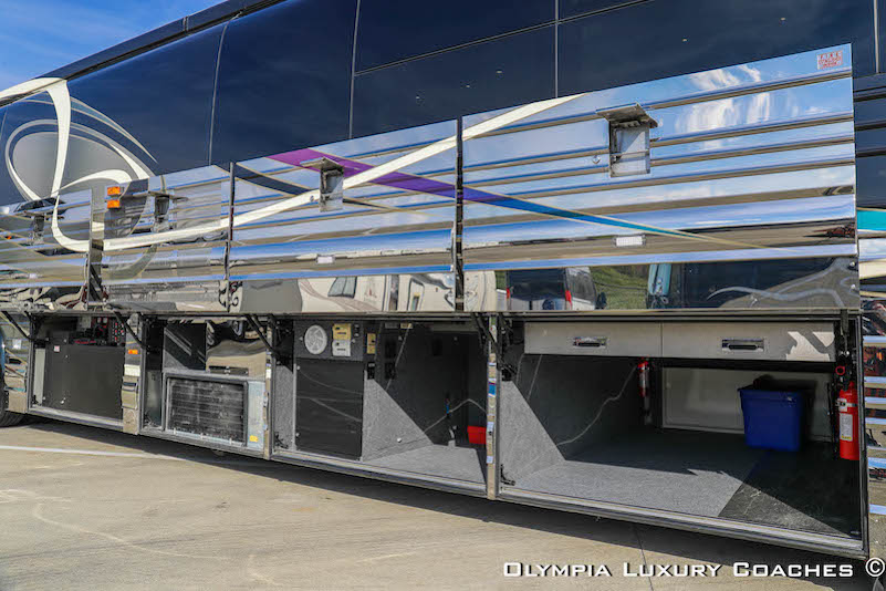 2006 Prevost Country Coach XLII For Sale