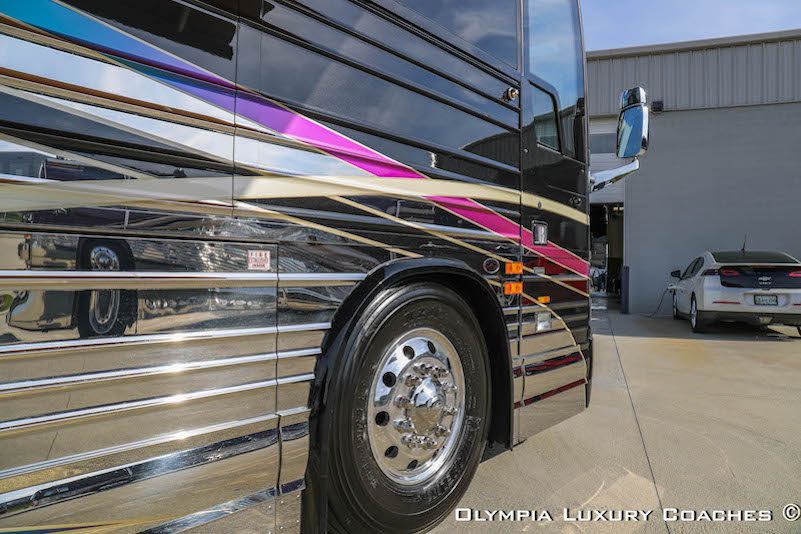 2006 Prevost Country Coach XLII For Sale