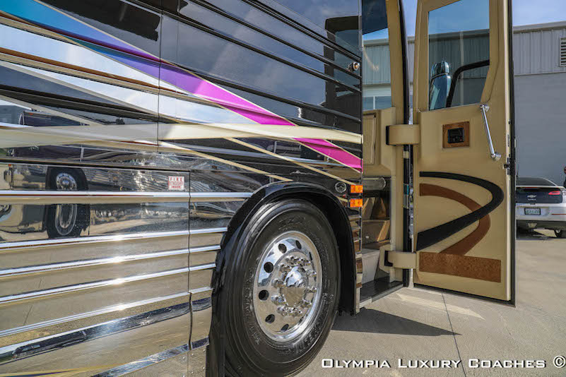 2006 Prevost Country Coach XLII For Sale