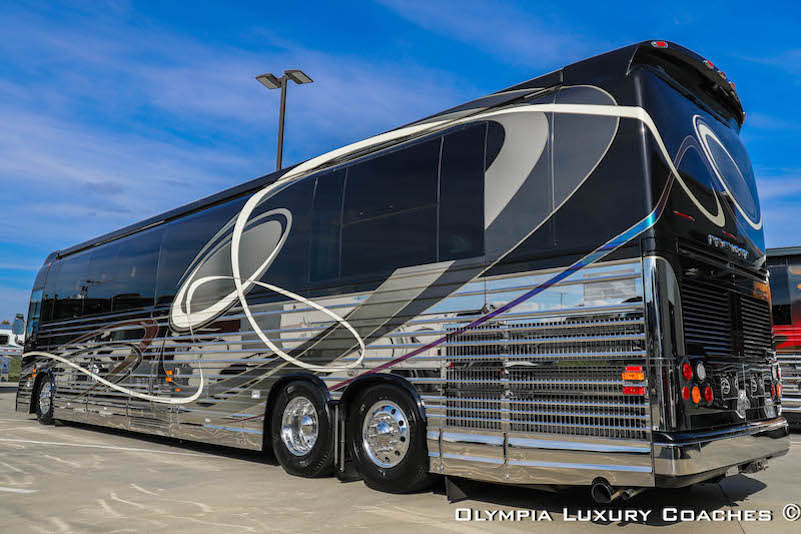 2006 Prevost Country Coach XLII For Sale