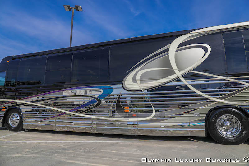 2006 Prevost Country Coach XLII For Sale