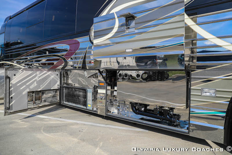 2006 Prevost Country Coach XLII For Sale