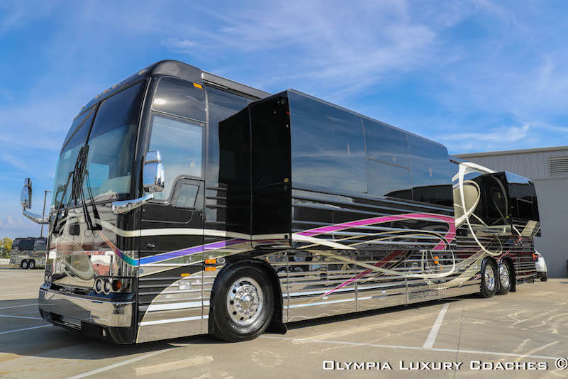 2006 Prevost Country Coach XLII For Sale