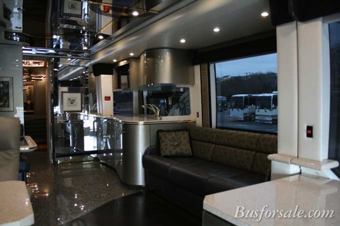 2006 Prevost Featherlite H3-45 For Sale