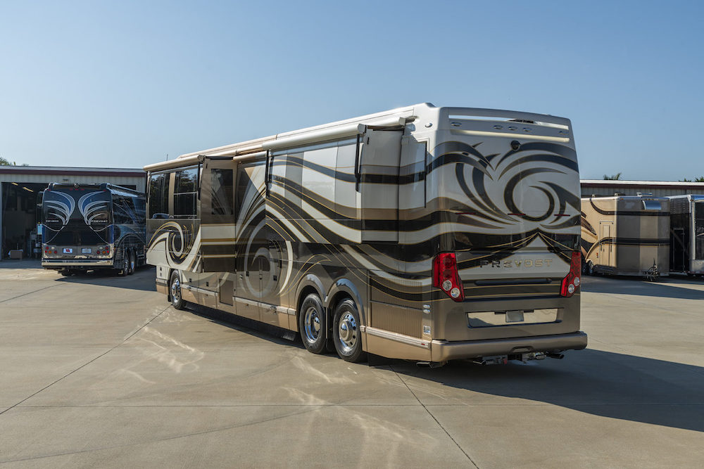 2006 Prevost Featherlite H3-45 For Sale