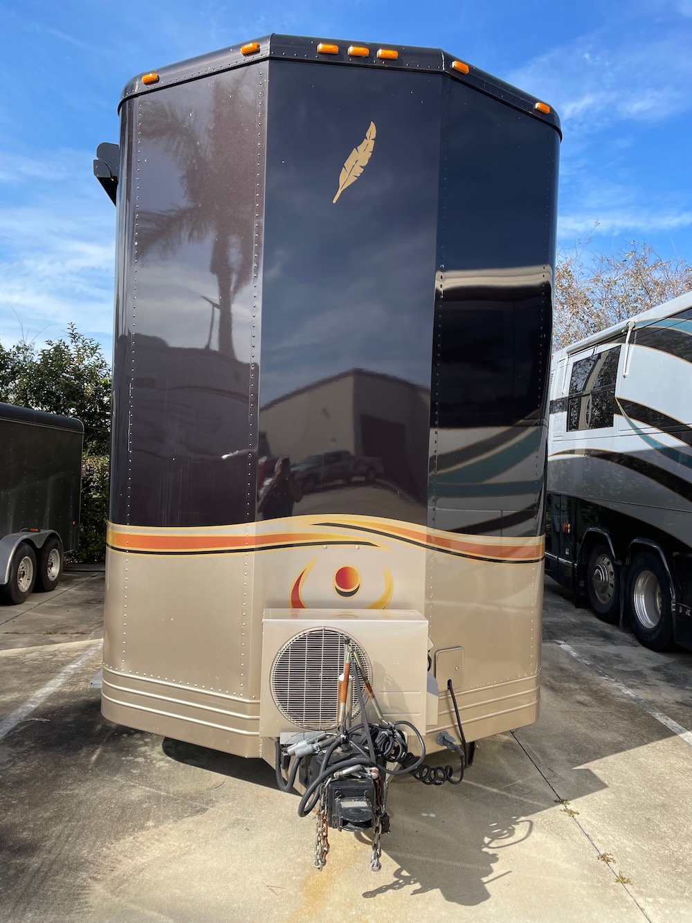 2006 Prevost Featherlite H3-45 For Sale