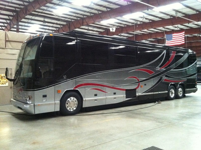 2006 Prevost Featherlite H3-45 For Sale