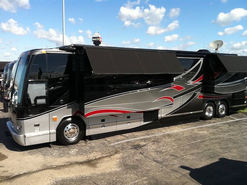 2006 Prevost Featherlite H3-45 For Sale