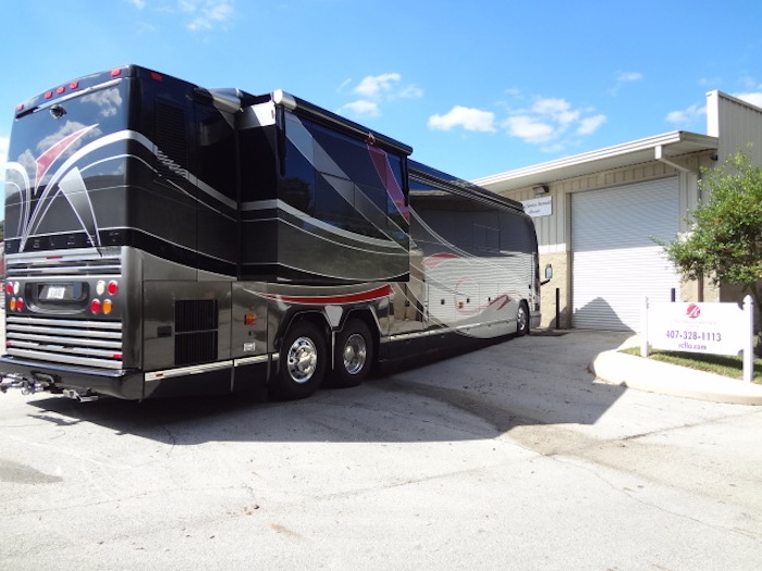 2006 Prevost Featherlite H3-45 For Sale