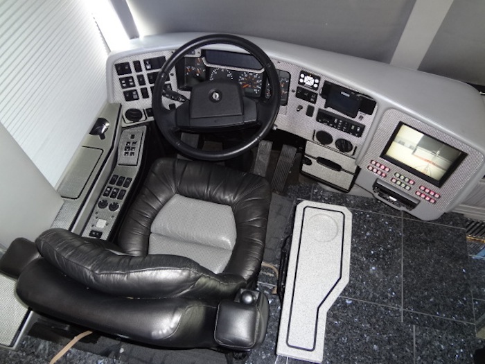 2006 Prevost Featherlite H3-45 For Sale