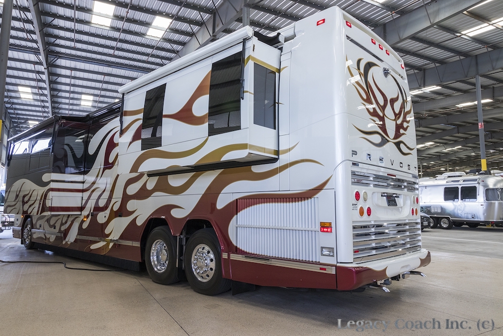 2006 Prevost Featherlite H3-45 For Sale