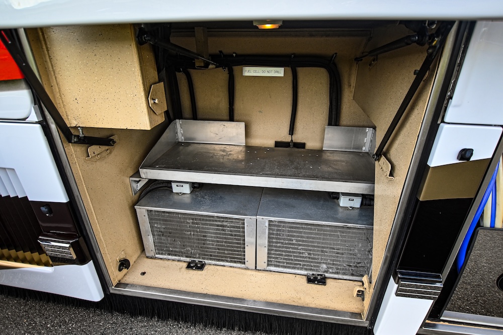 2006 Prevost Featherlite H3-45 For Sale