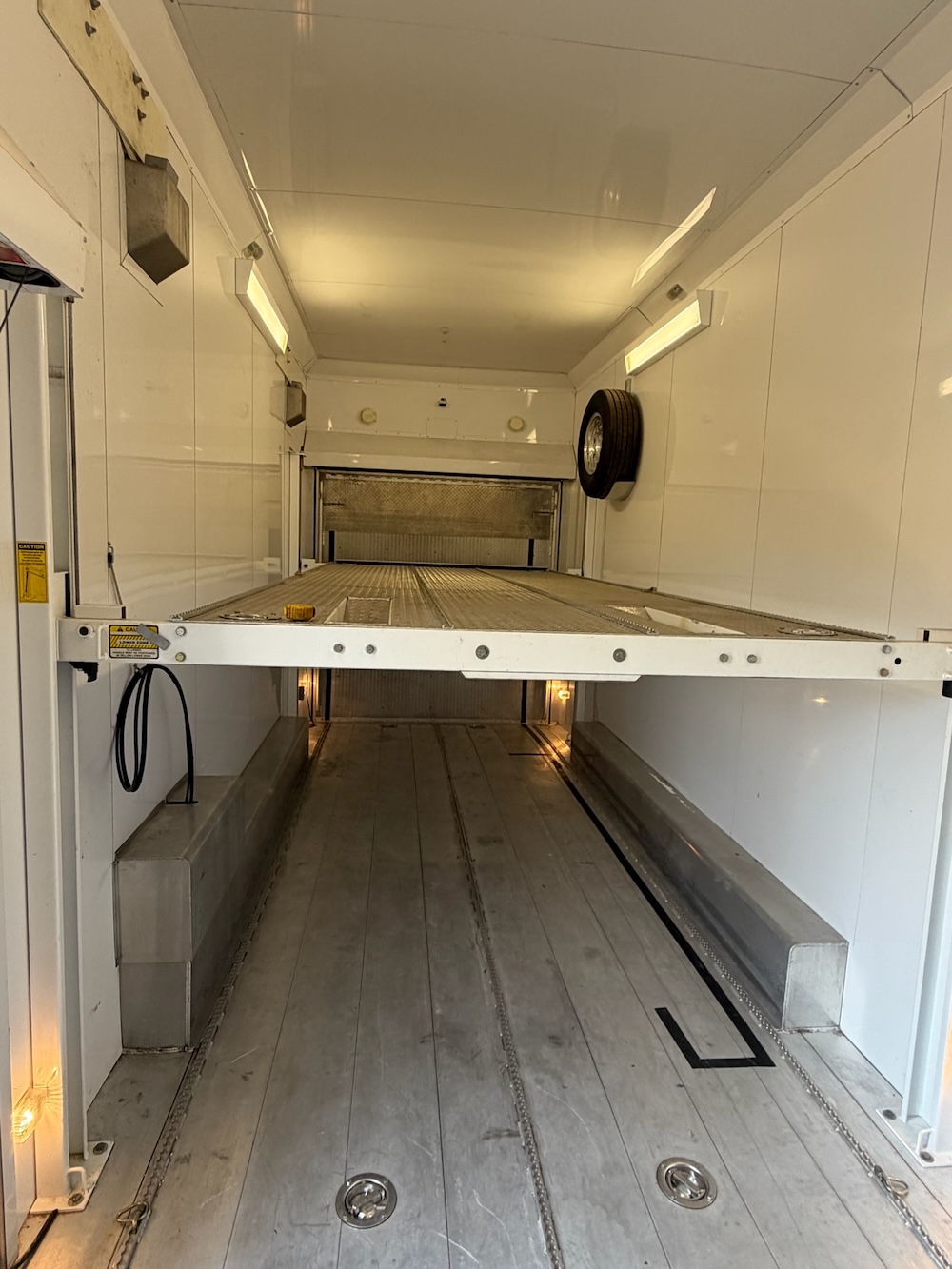 2006 Prevost Featherlite H3-45 For Sale