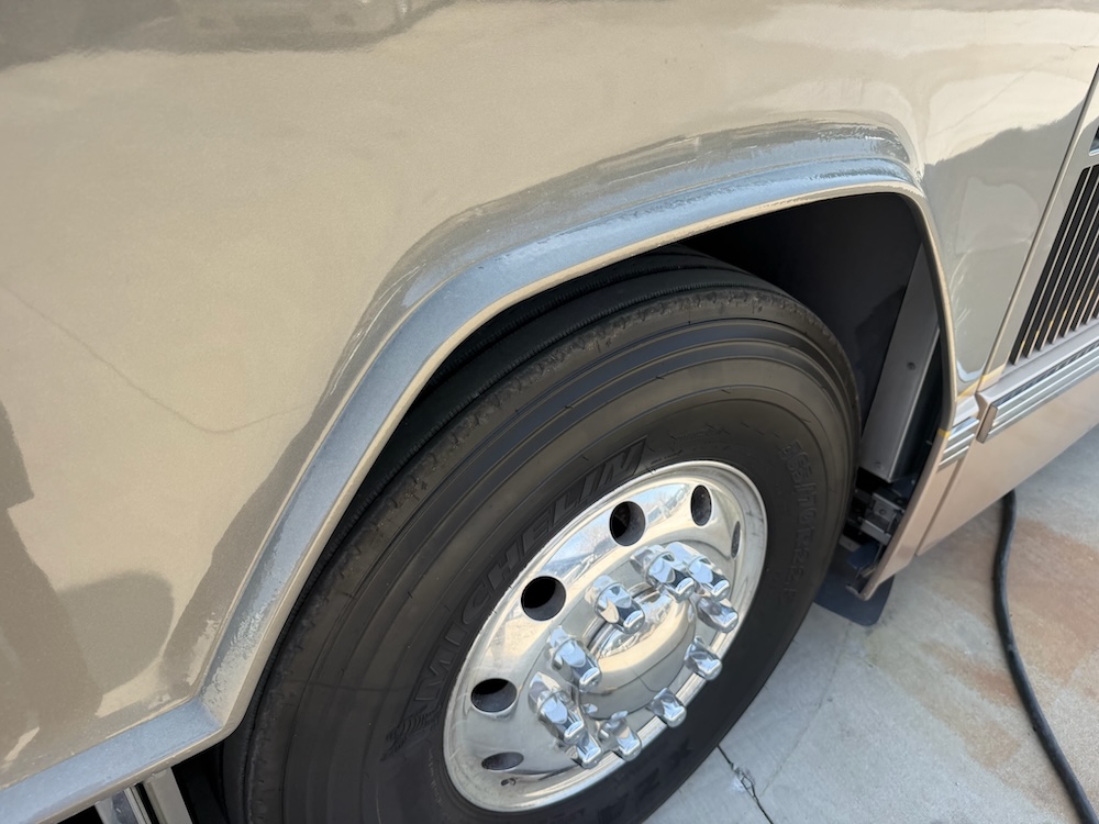 2006 Prevost Featherlite H3-45 For Sale