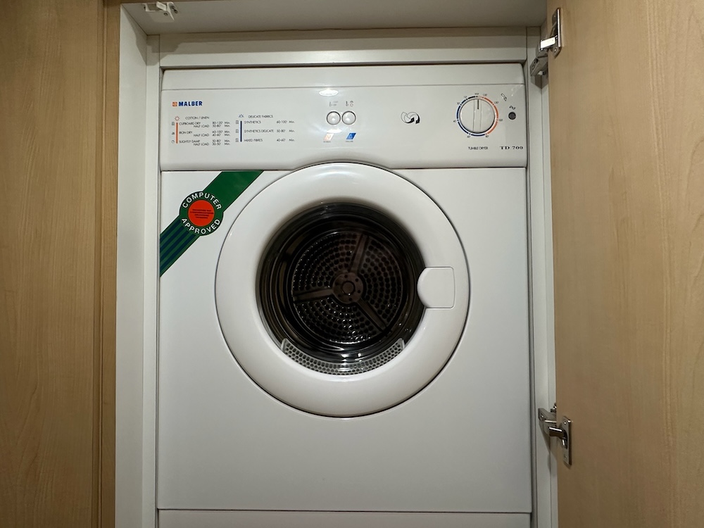 2006 Prevost Featherlite H3-45 For Sale