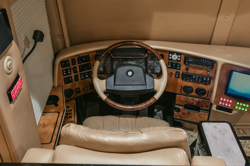 2006 Prevost Liberty H3-45 For Sale