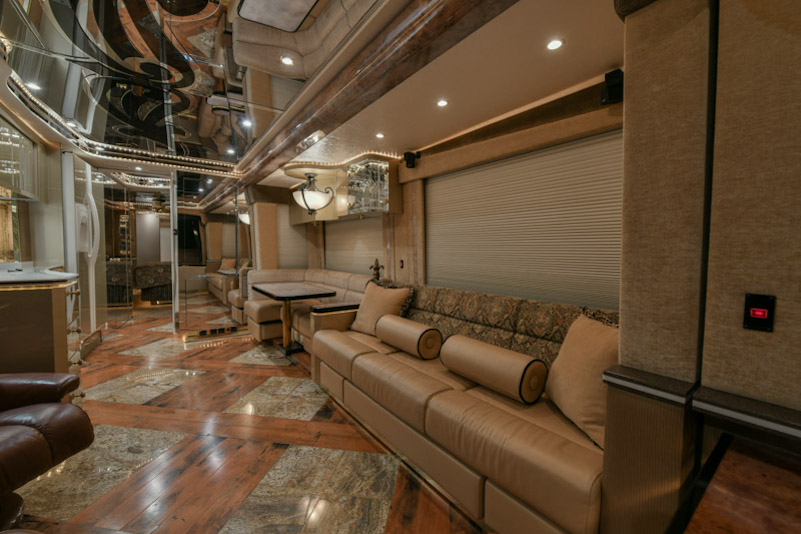 2006 Prevost Liberty H3-45 For Sale