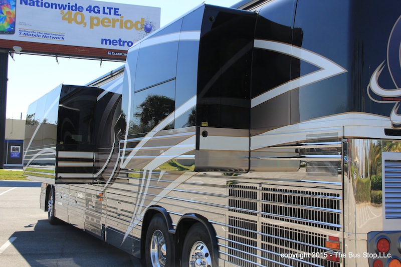 2006 Prevost Legendary XLII For Sale