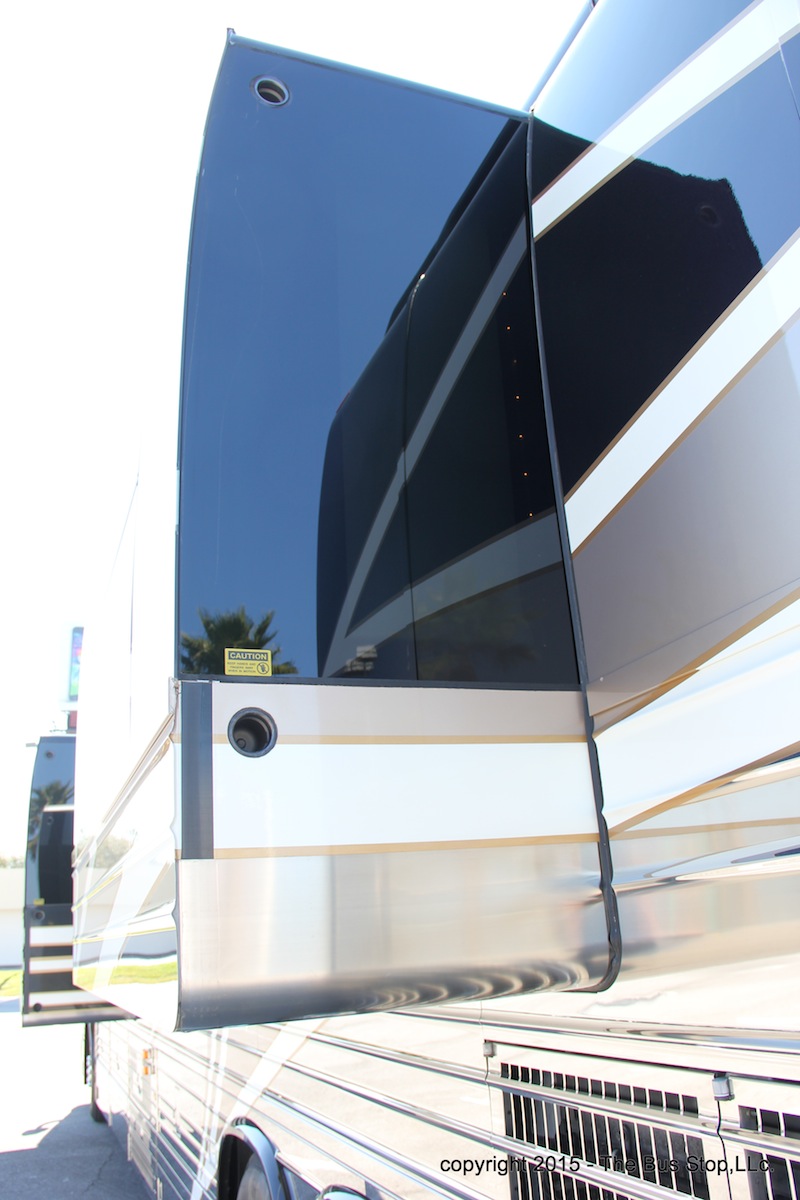 2006 Prevost Legendary XLII For Sale