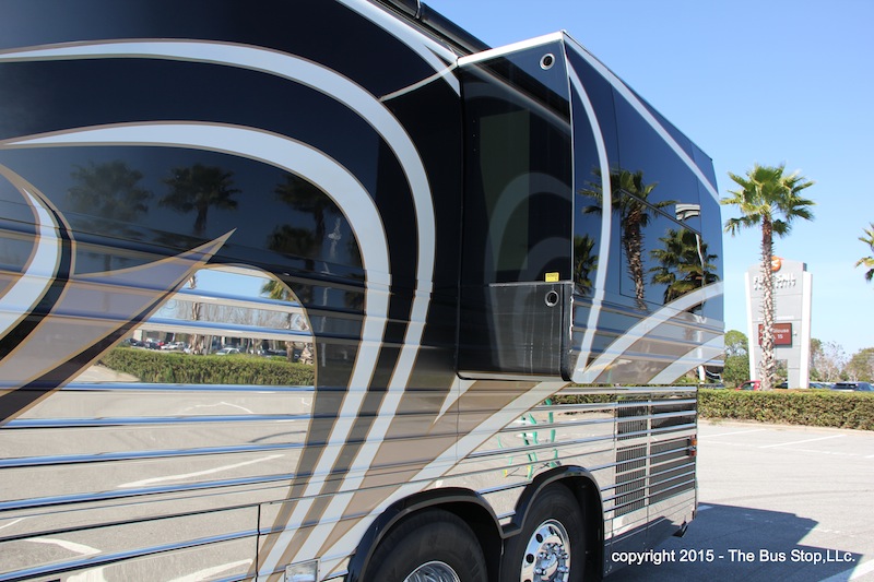 2006 Prevost Legendary XLII For Sale