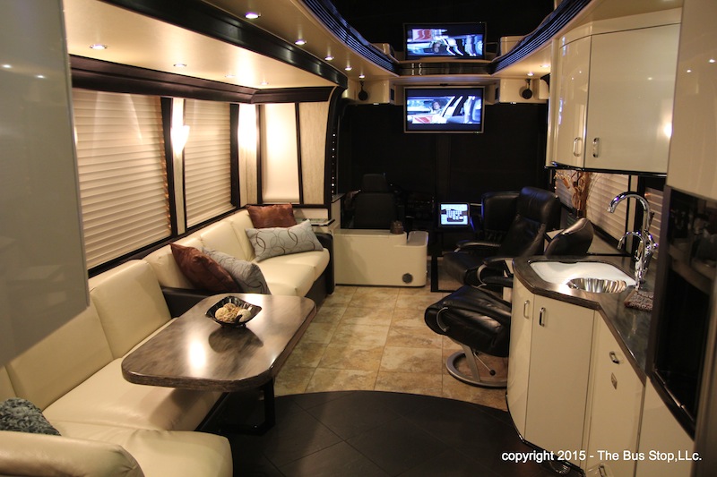 2006 Prevost Legendary XLII For Sale