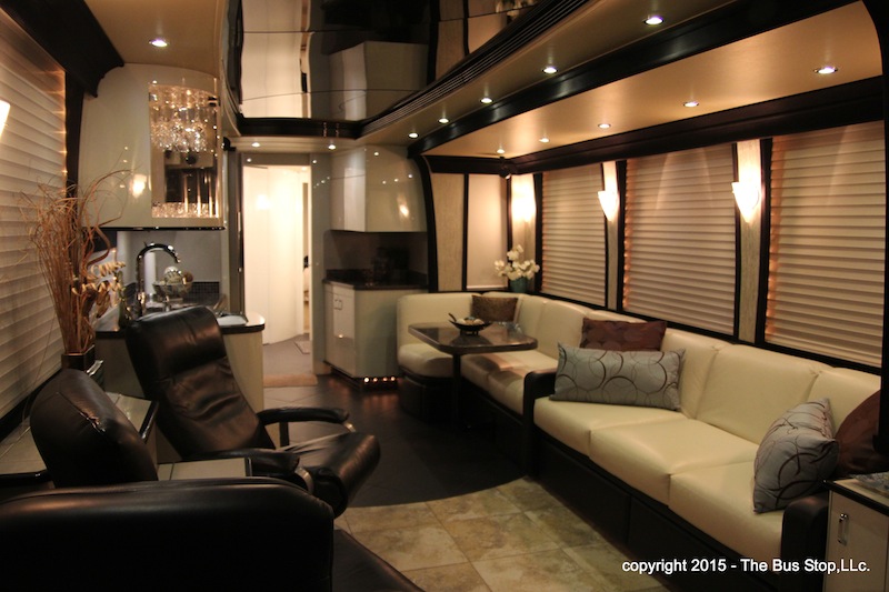 2006 Prevost Legendary XLII For Sale