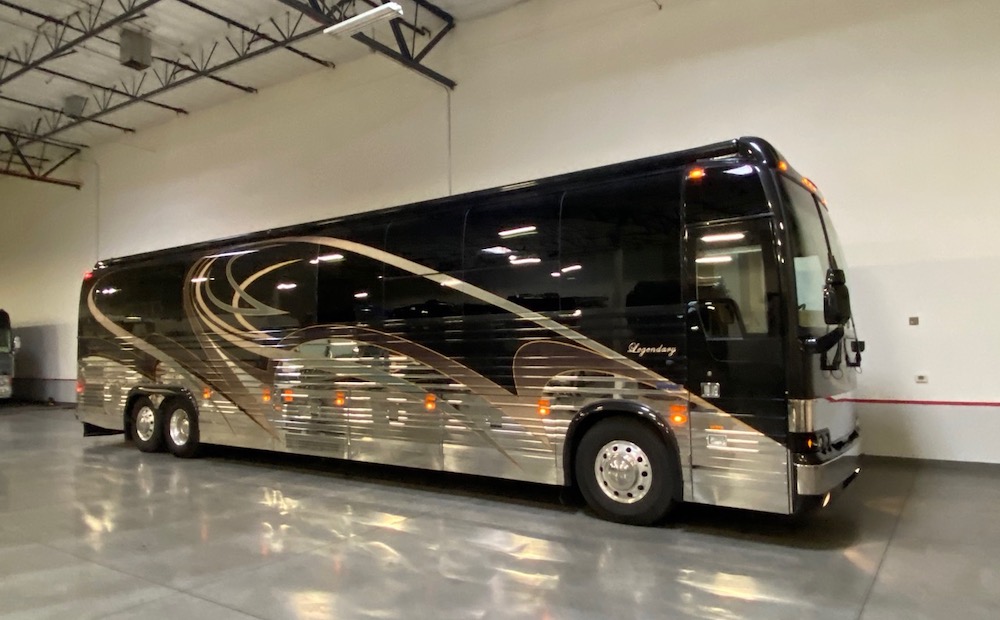 2006 Prevost Legendary XLII For Sale