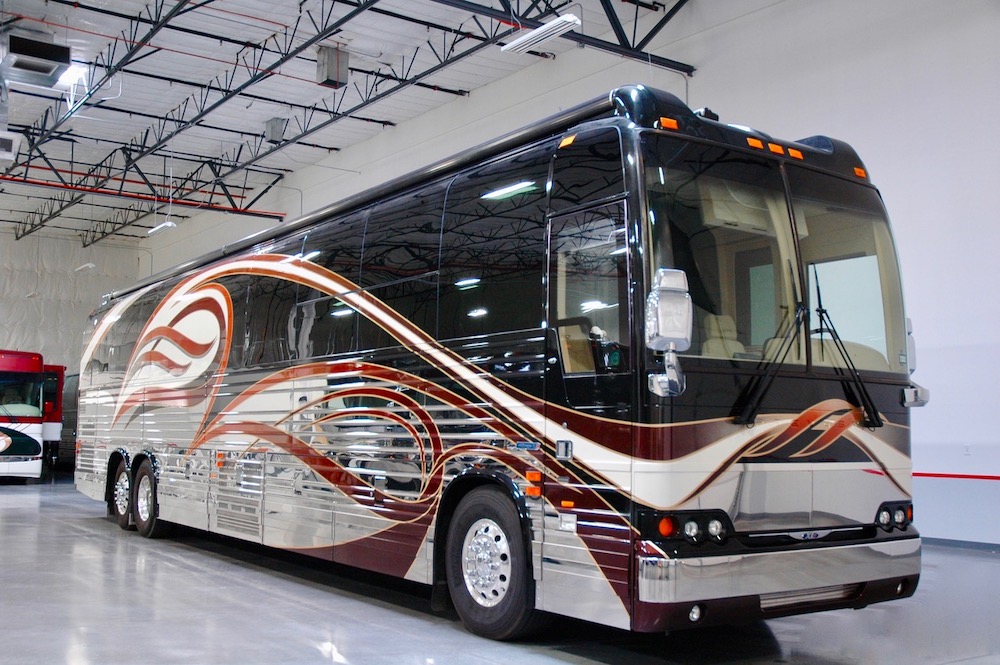 2006 Prevost Legendary XLII For Sale