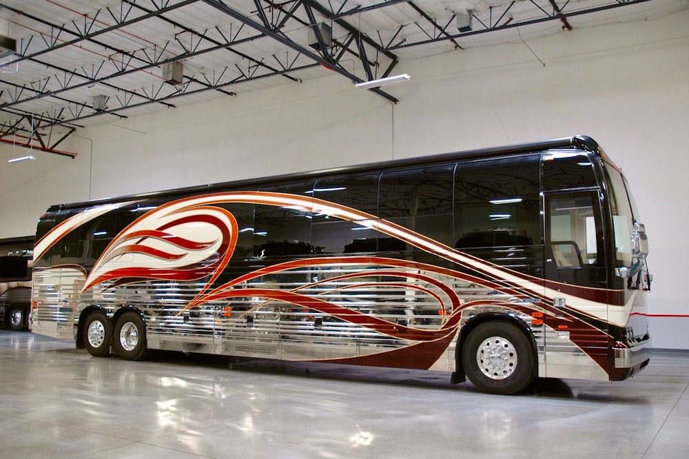 2006 Prevost Legendary XLII For Sale