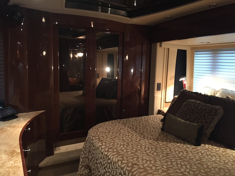 2006 Prevost Legendary XLII For Sale