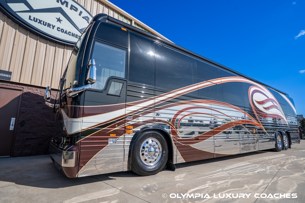 2006 Prevost Legendary XLII For Sale