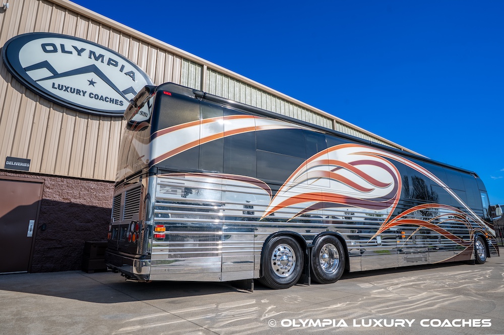 2006 Prevost Legendary XLII For Sale