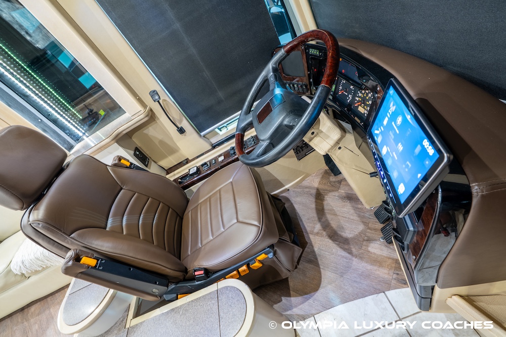2006 Prevost Legendary XLII For Sale