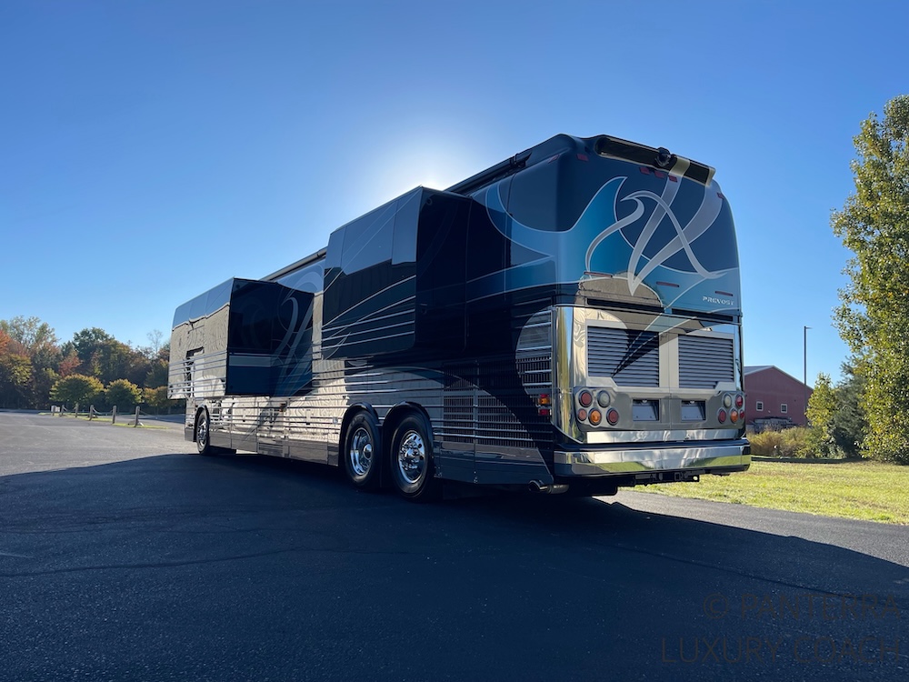 2006 Prevost Legendary XLII For Sale
