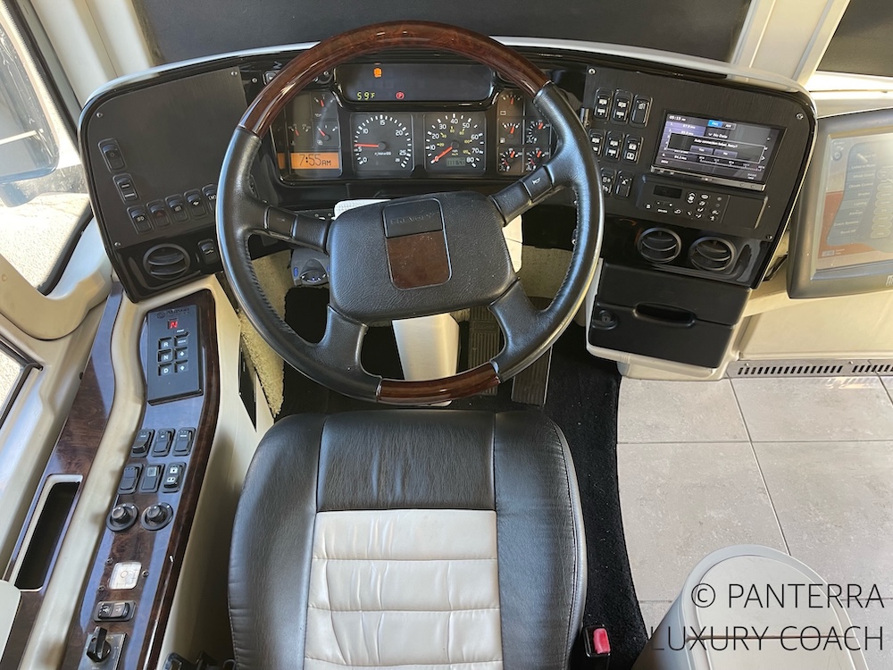 2006 Prevost Legendary XLII For Sale