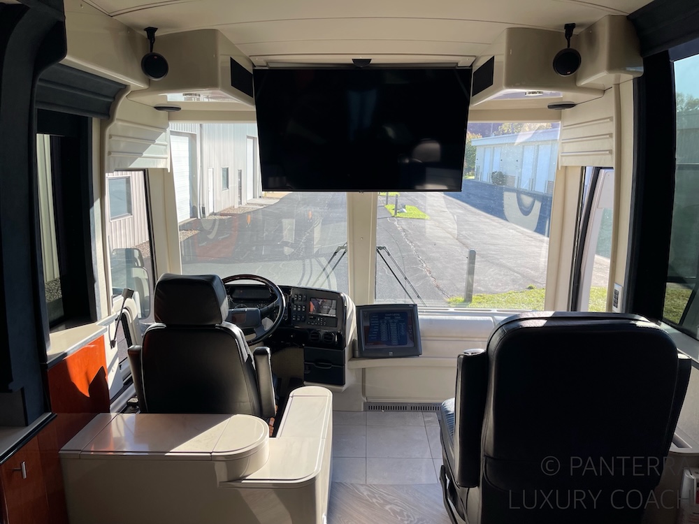 2006 Prevost Legendary XLII For Sale