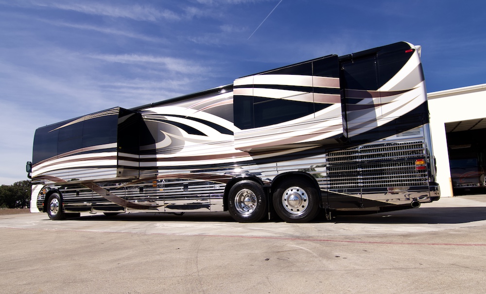 2006 Prevost Legendary XLII For Sale