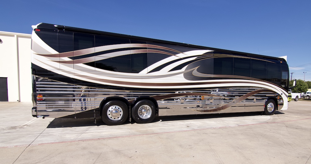 2006 Prevost Legendary XLII For Sale