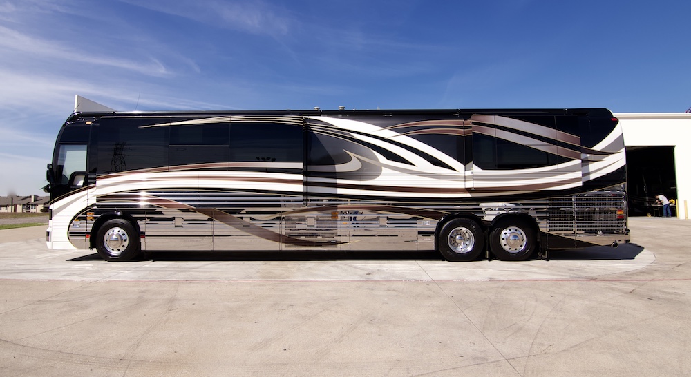 2006 Prevost Legendary XLII For Sale