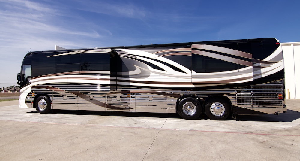 2006 Prevost Legendary XLII For Sale