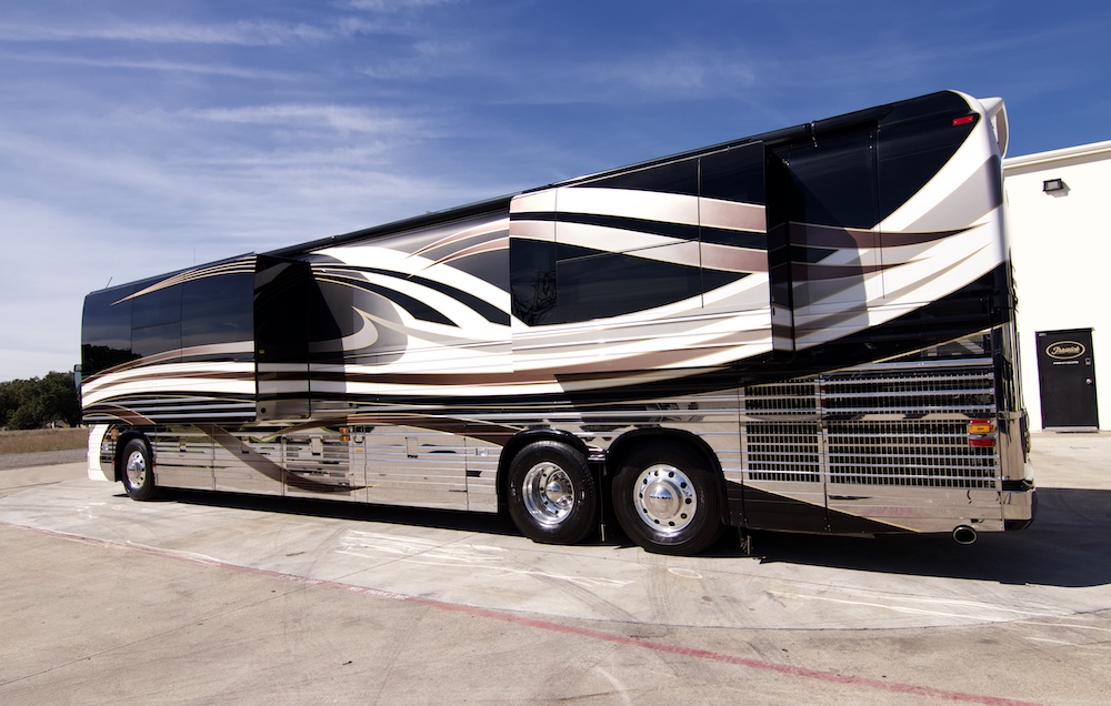 2006 Prevost Legendary XLII For Sale