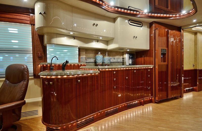 2006 Prevost Liberty H3-45 For Sale
