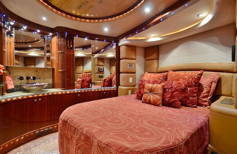 2006 Prevost Liberty H3-45 For Sale