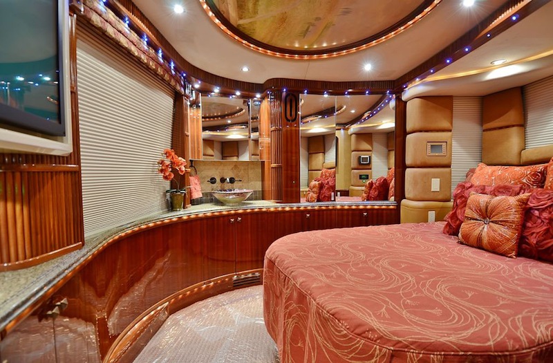 2006 Prevost Liberty H3-45 For Sale