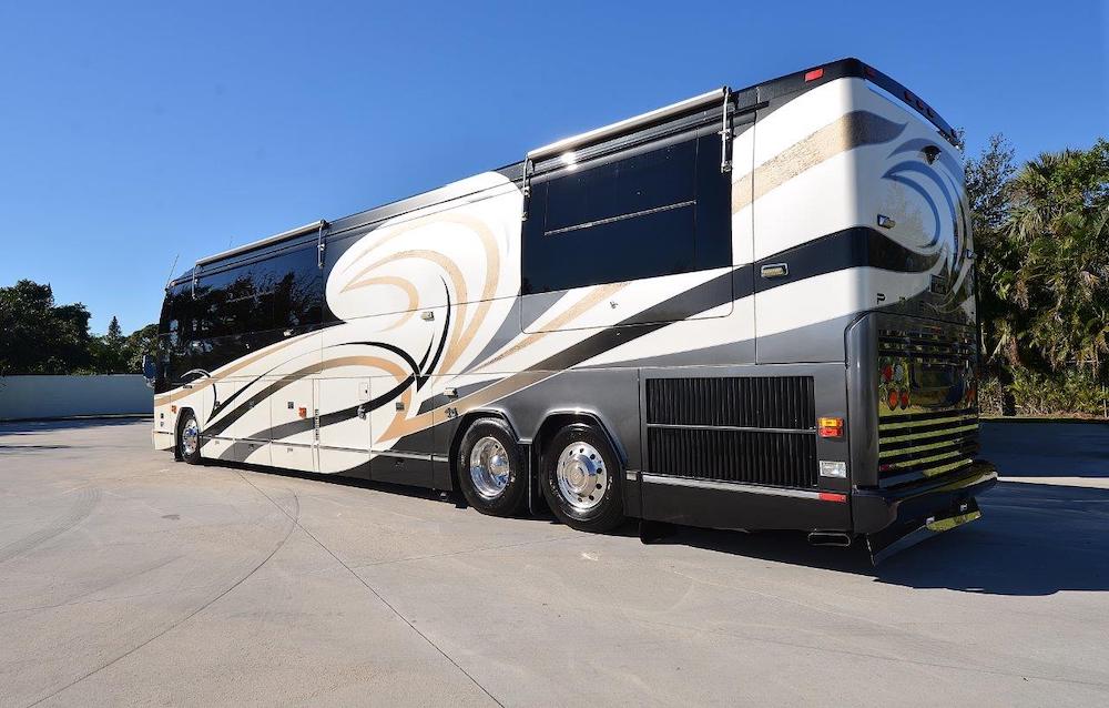 2006 Prevost Liberty H3-45 For Sale