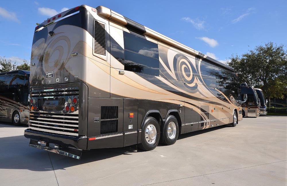 2006 Prevost Liberty H3-45 For Sale