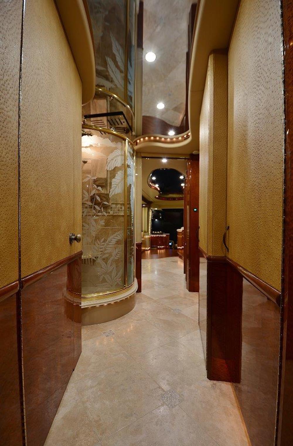 2006 Prevost Liberty H3-45 For Sale