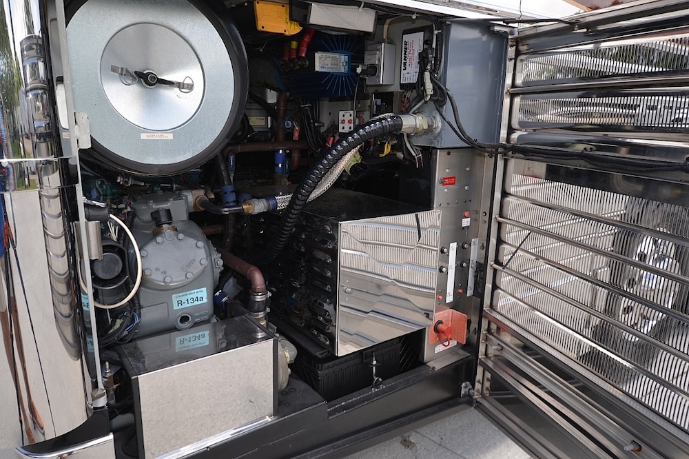 2006 Prevost Liberty XLII For Sale