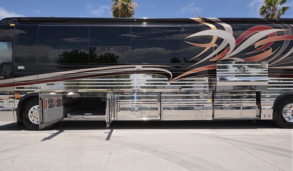 2006 Prevost Liberty XLII For Sale