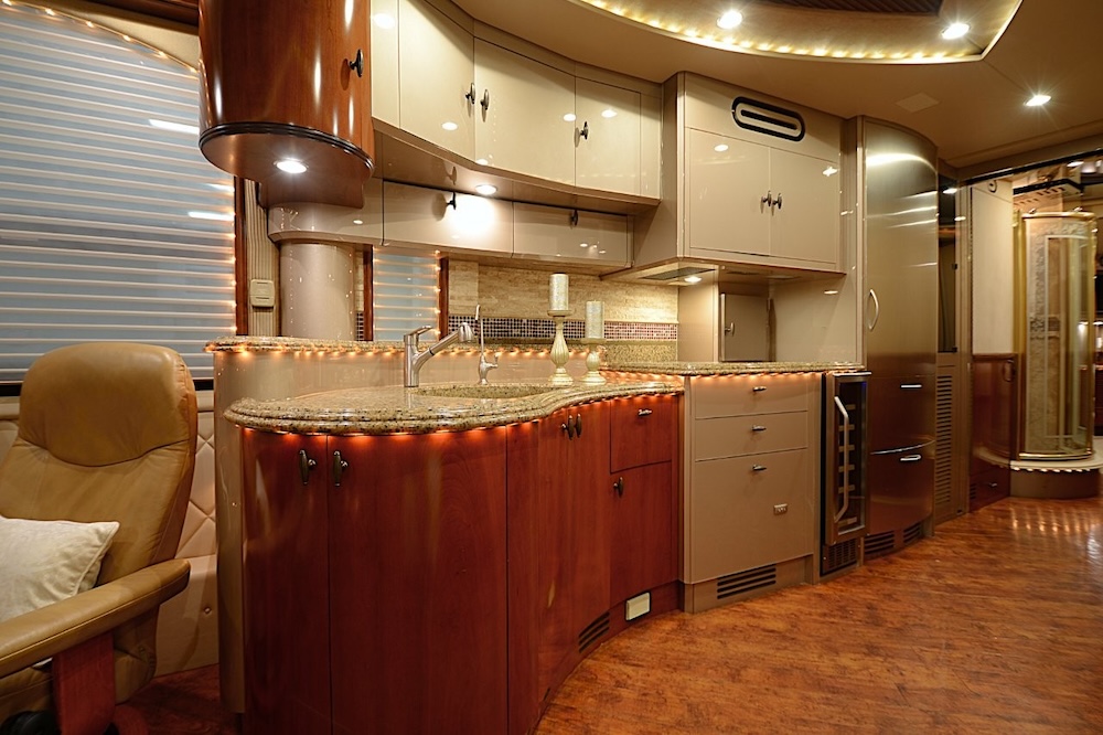 2006 Prevost Liberty XLII For Sale